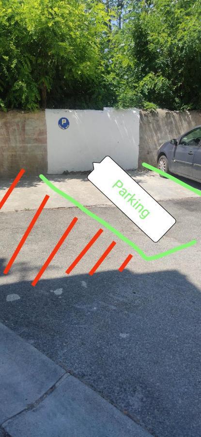 Logement Chambre Seul En Supplement Ou Dortoir Mixte Roquemaure  Exteriör bild